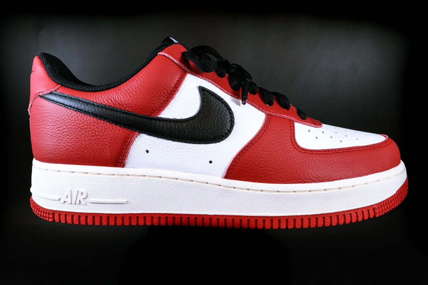 Nike Air Force 1 '07 'Chicago', צילום אווירה